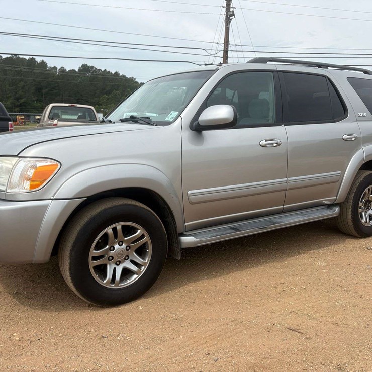 2006 TOYOTA SEQUOIA