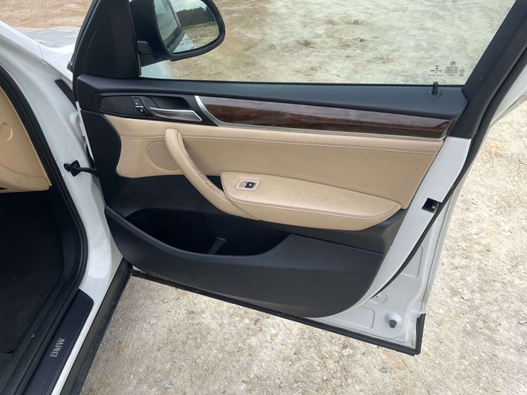 2015-bmw-x3-image-17