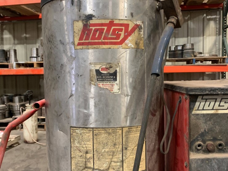hotsy-pressure-washer-image-5