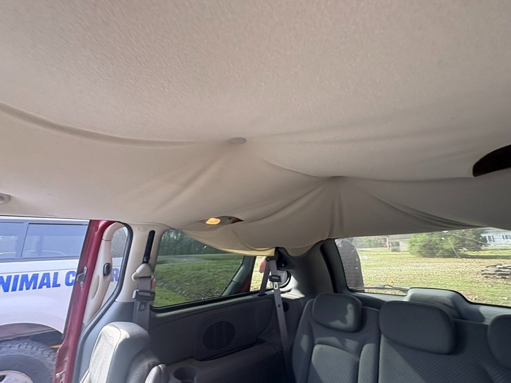 #42108-•-2007-chrysler-grand-caravan-passenger-van-vin:-1d8gp24r57b236495-image-26