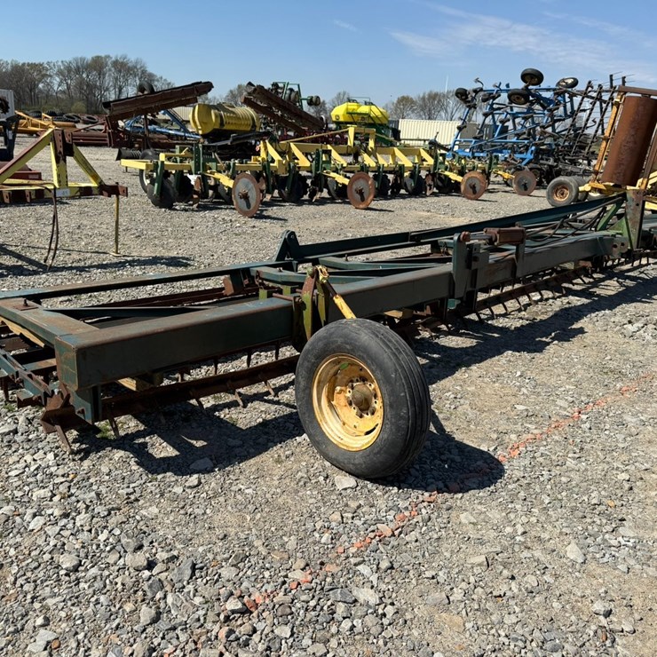 #41736 • Folding Harrow INV# 41736