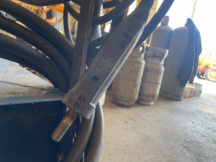 #1814-•-miller-thunderbolt-ac/dc-welder-image-13