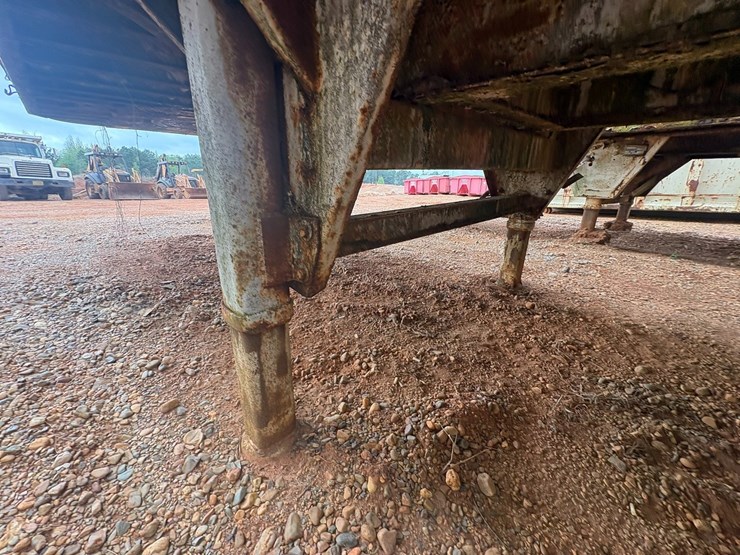 #41745-•-steel-48'-t/a-chip-trailer-image-22