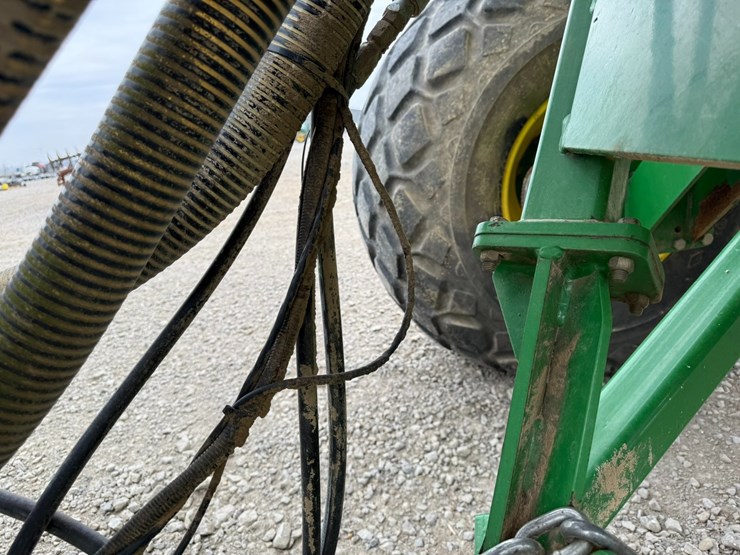 john-deere-1890-image-41