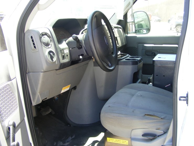 2010-ford-e250-sd-image-7