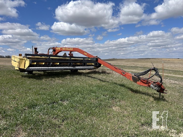 new-holland-1475-image-3