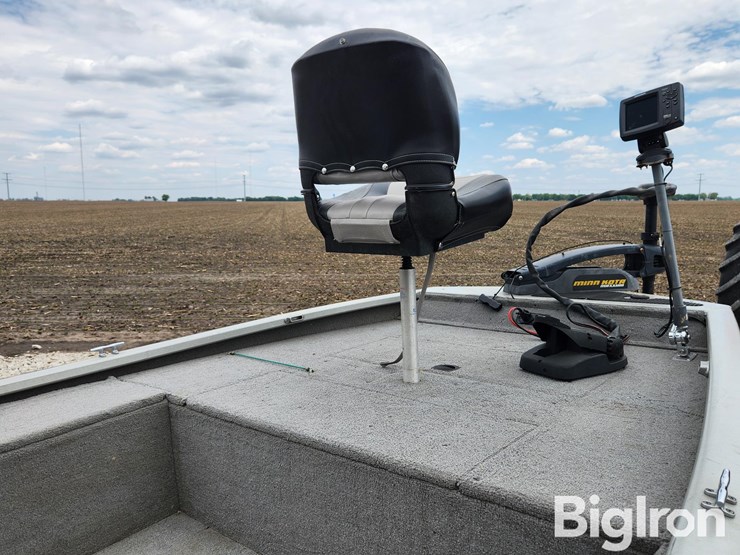 2007-fisher-1700-bass-boat-w/-trailer-image-20