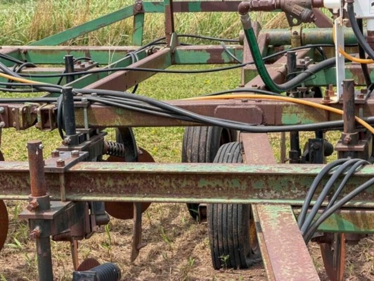 john-deere-1600-image-11