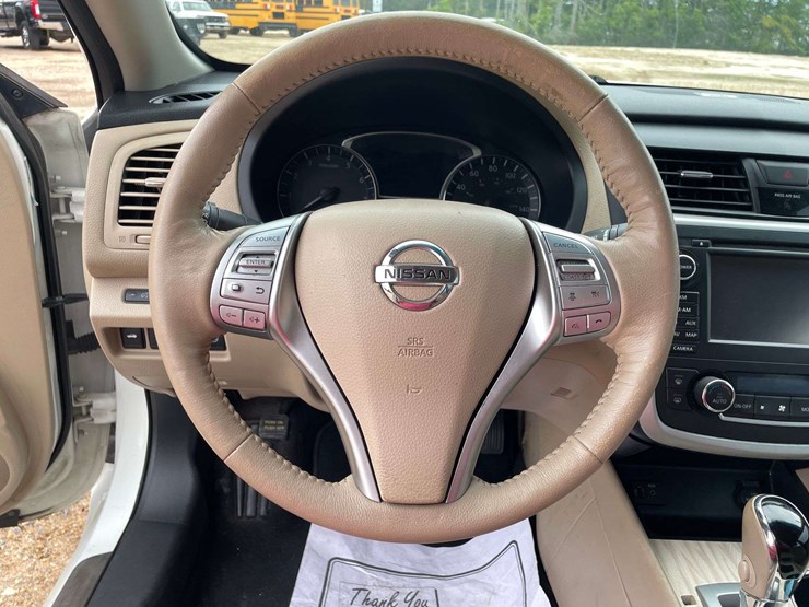 2016-nissan-altima-sl-4-door-sedan-(159,573-miles)-image-12