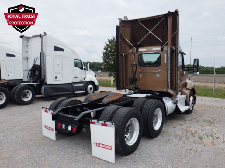 2022-kenworth-t680-image-9
