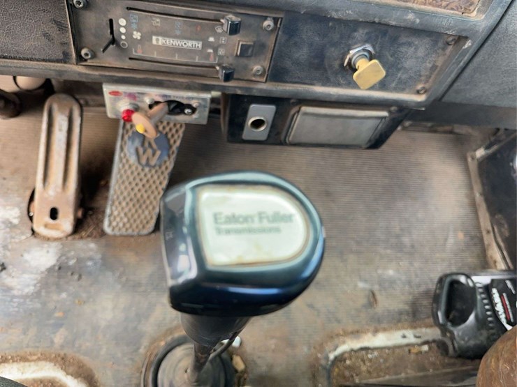 1991-kenworth-t450-image-27
