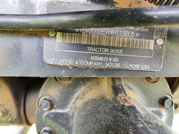 john-deere-3032e-image-14