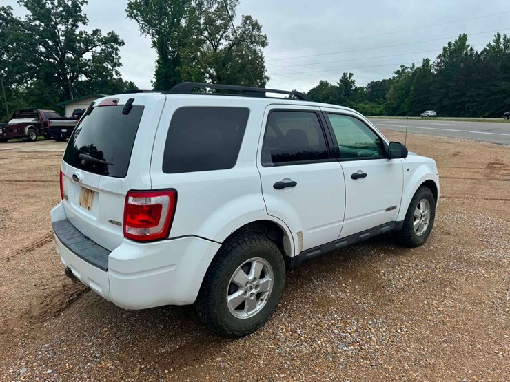 2008-ford-escape-image-6