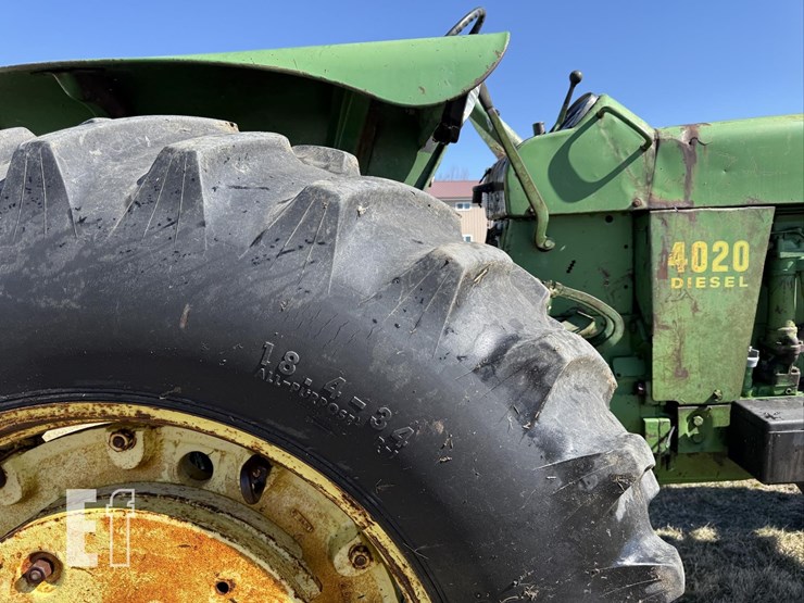 john-deere-4020d-image-12