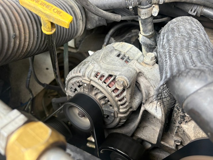 2000-dodge-ram-van-image-25