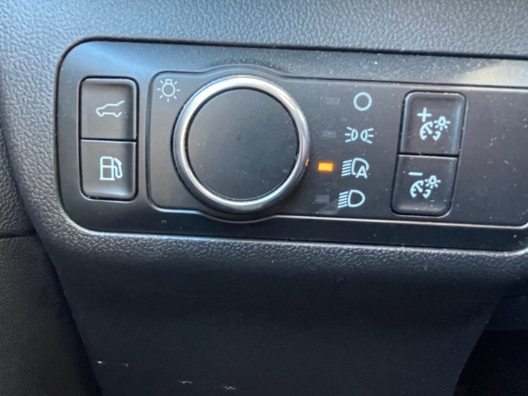 2021-ford-escape-image-46