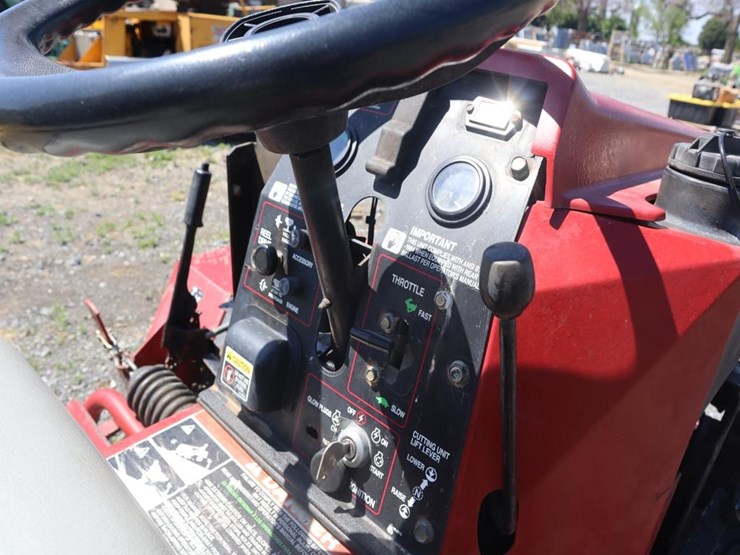 toro-216-reel-mower-image-12