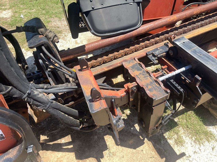 2000-ditch-witch-jt2720-image-9