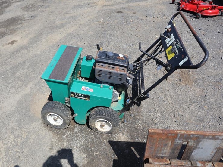 lesco-aerator-image-5