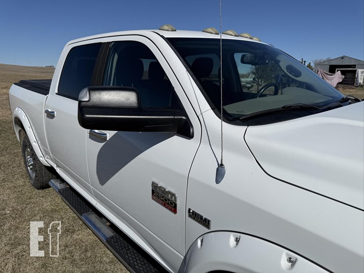 2011-ram-2500-big-horn-image-15