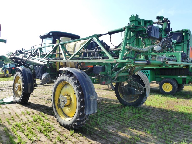 2015-john-deere-r4030-image-4