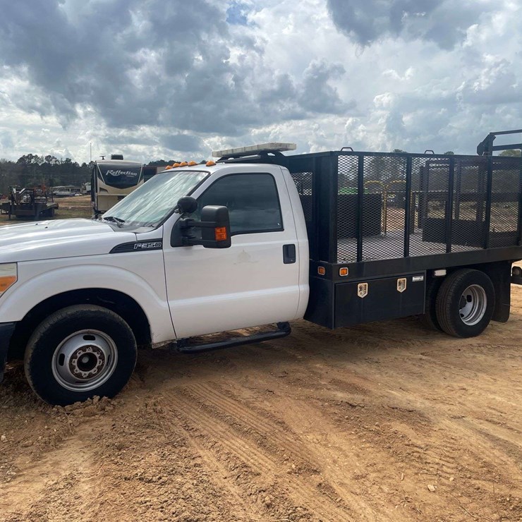 2015 FORD F350