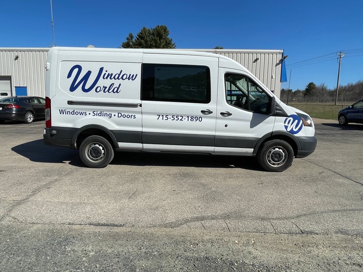 2016-ford-transit-image-4
