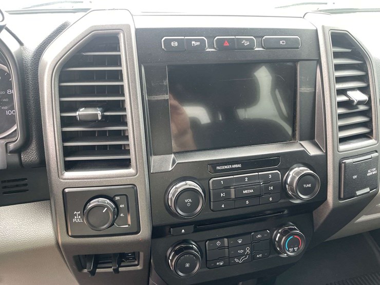 2018-ford-f350-image-13