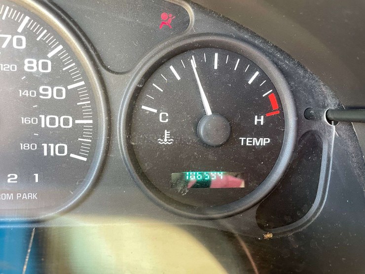 2004-chevrolet-venture-image-26