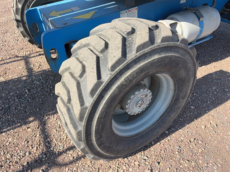 2006-ford-lrg425-image-26