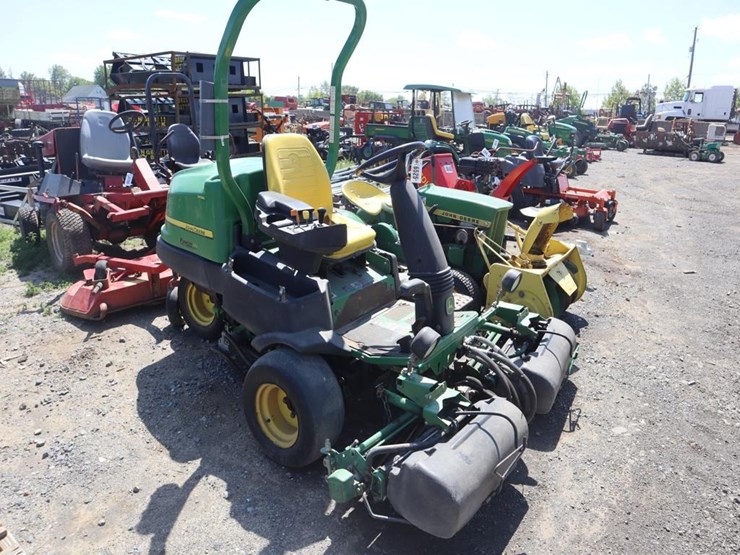 john-deere-2500b-image-2