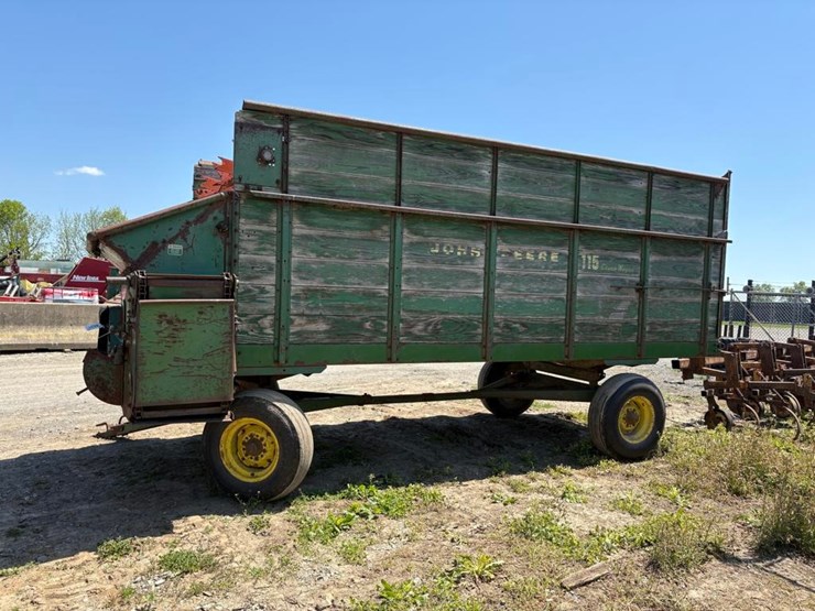 john-deere-115-image-2