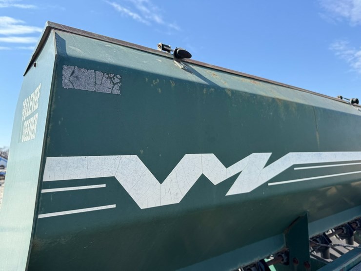 #42750-•-levee-squeezer-w/marliss-levee-seeder-inv#-42750-image-10