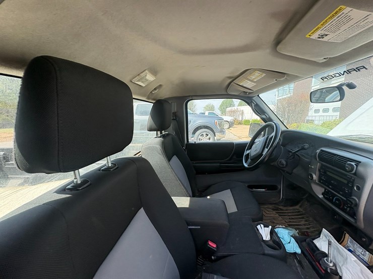 2010-ford-ranger-image-28