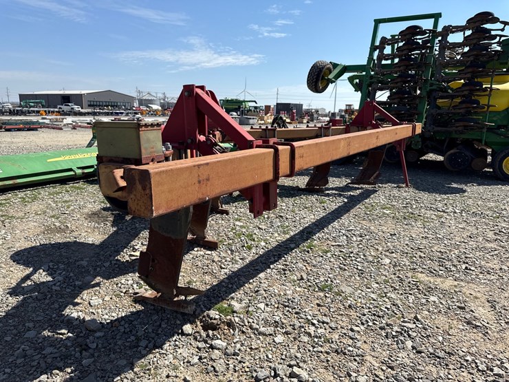 #41281-•-bhc-6-row-ripper-inv#-41281-image-4