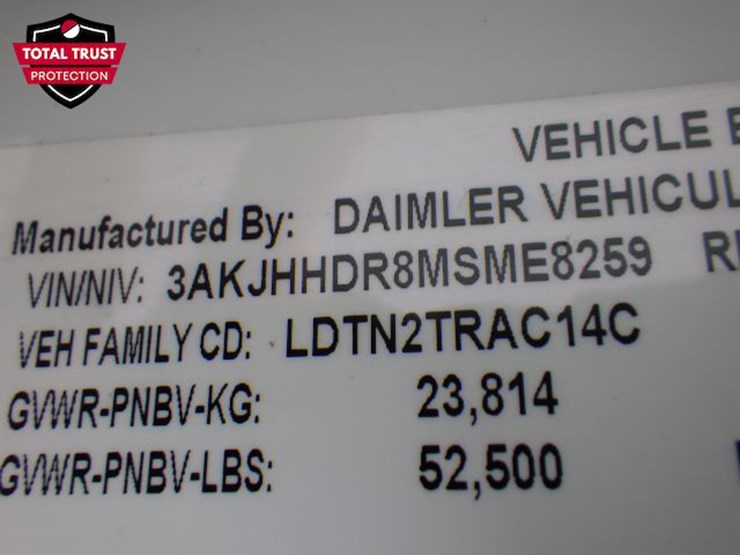 2021-freightliner-cascadia-126-image-24