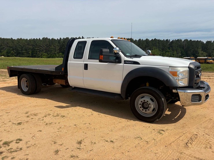 2014-ford-f550-image-4
