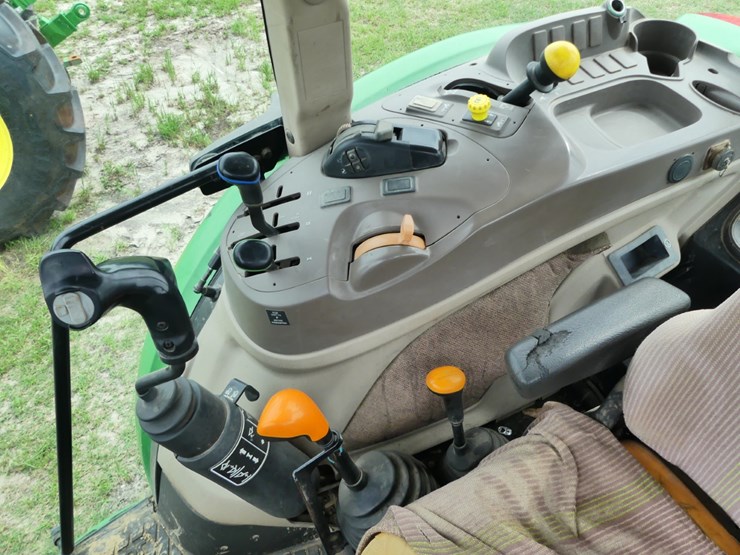 john-deere-5105m-image-12
