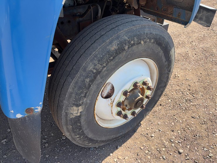 1997-ford-l8000-image-38