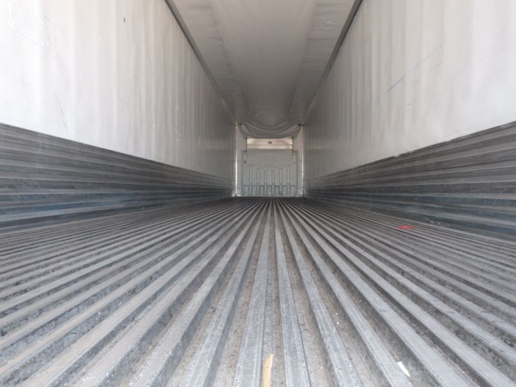 2019-utility-3000r-image-16