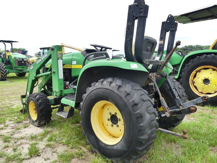 john-deere-4210-image-4
