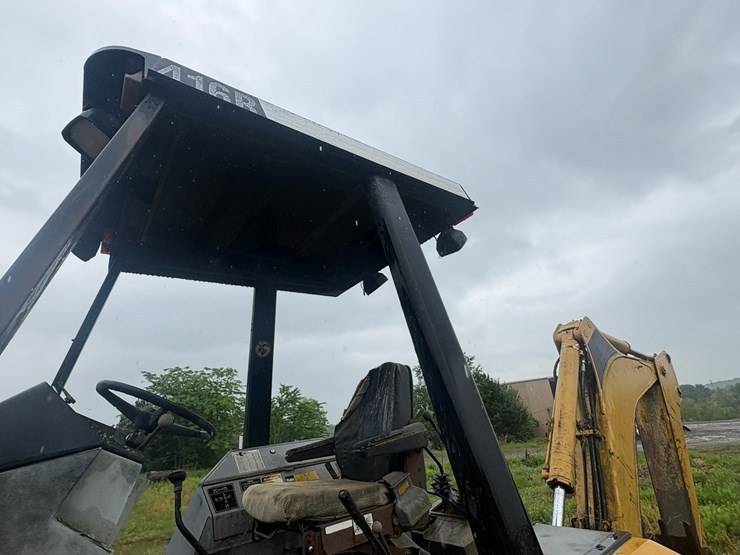 caterpillar-416b-image-78