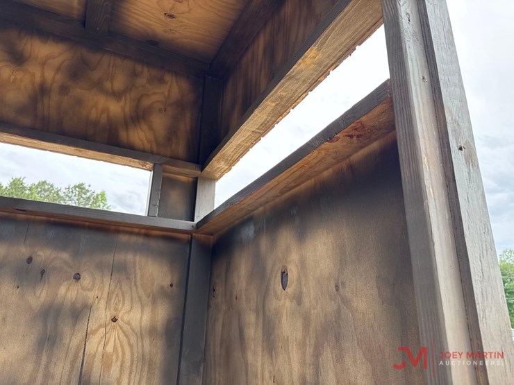 new-4'-x-6'-shooting-house-with-stand-image-6