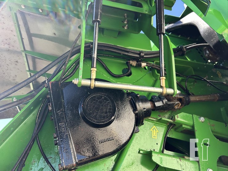 2016-john-deere-l340-image-70