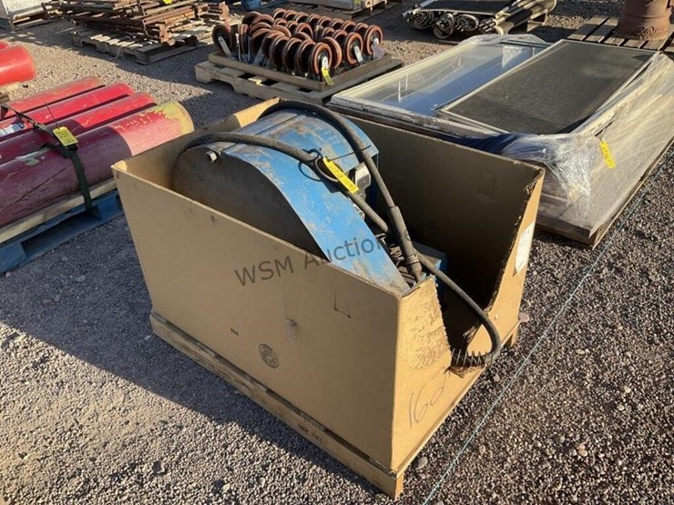 miller-millermatic-s-44gl-wire-feeder-image-2
