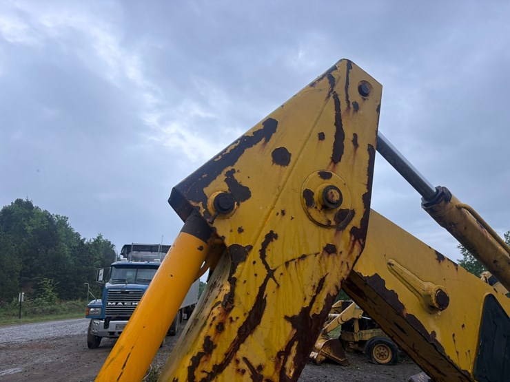 #23986-•-inop-jcb-4x4-backhoe-loader-image-23
