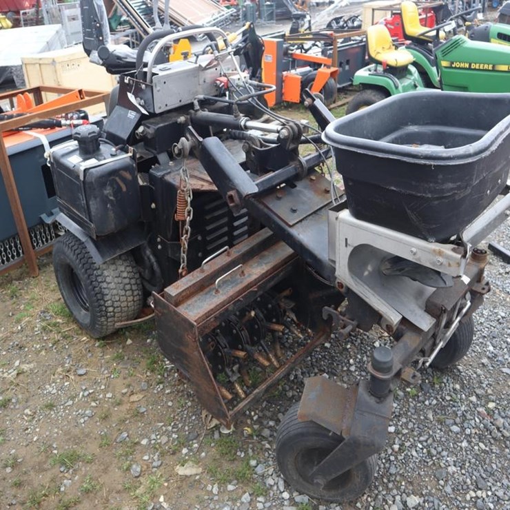 Z-Spray Stand on Aerator
