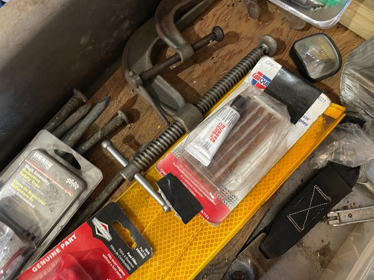 #1850-•-assorted-shop-supplies-image-23