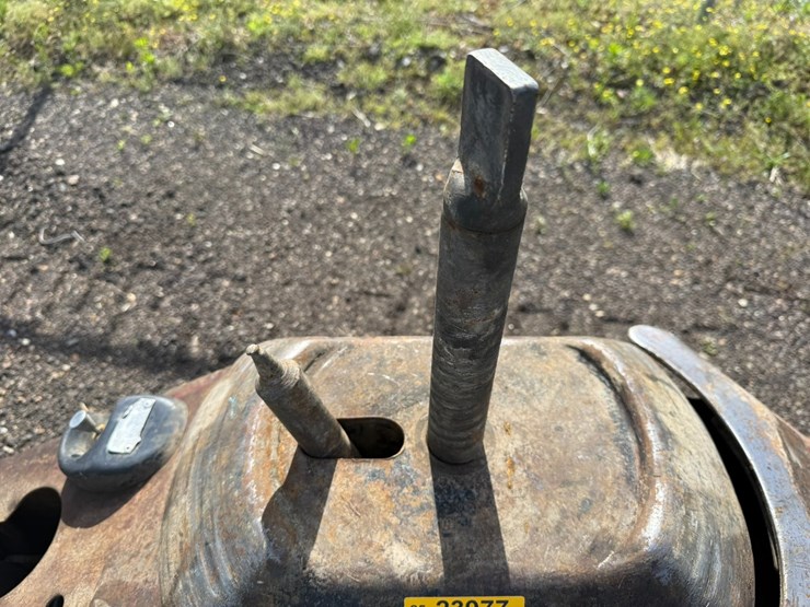#23977-•-coats-10-10-tire-machine-image-6