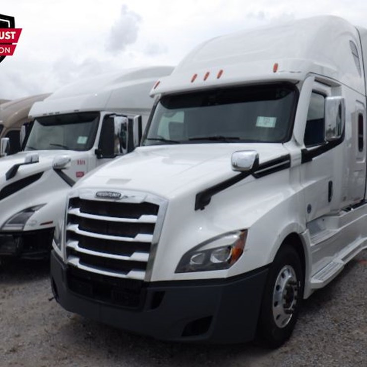 2021 FREIGHTLINER CASCADIA 126